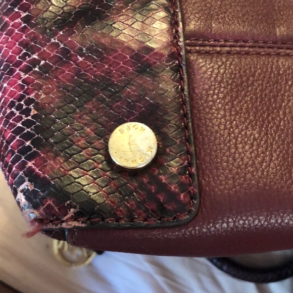 Michael Kors Snake Maroon Bag - Picture 4 of 8